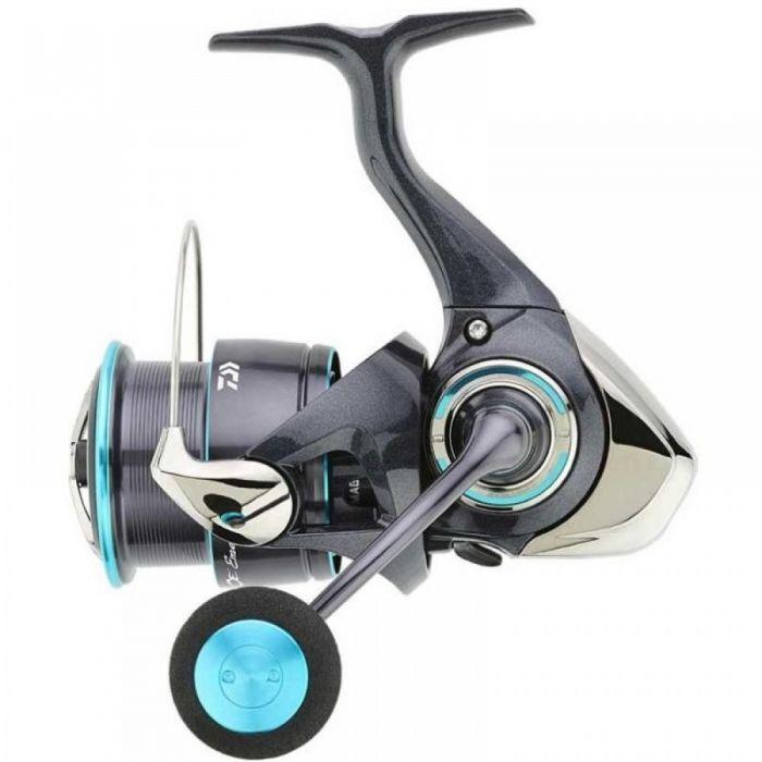 product/d/a/daiwa_emee23lt3000sh_black_1.jpg