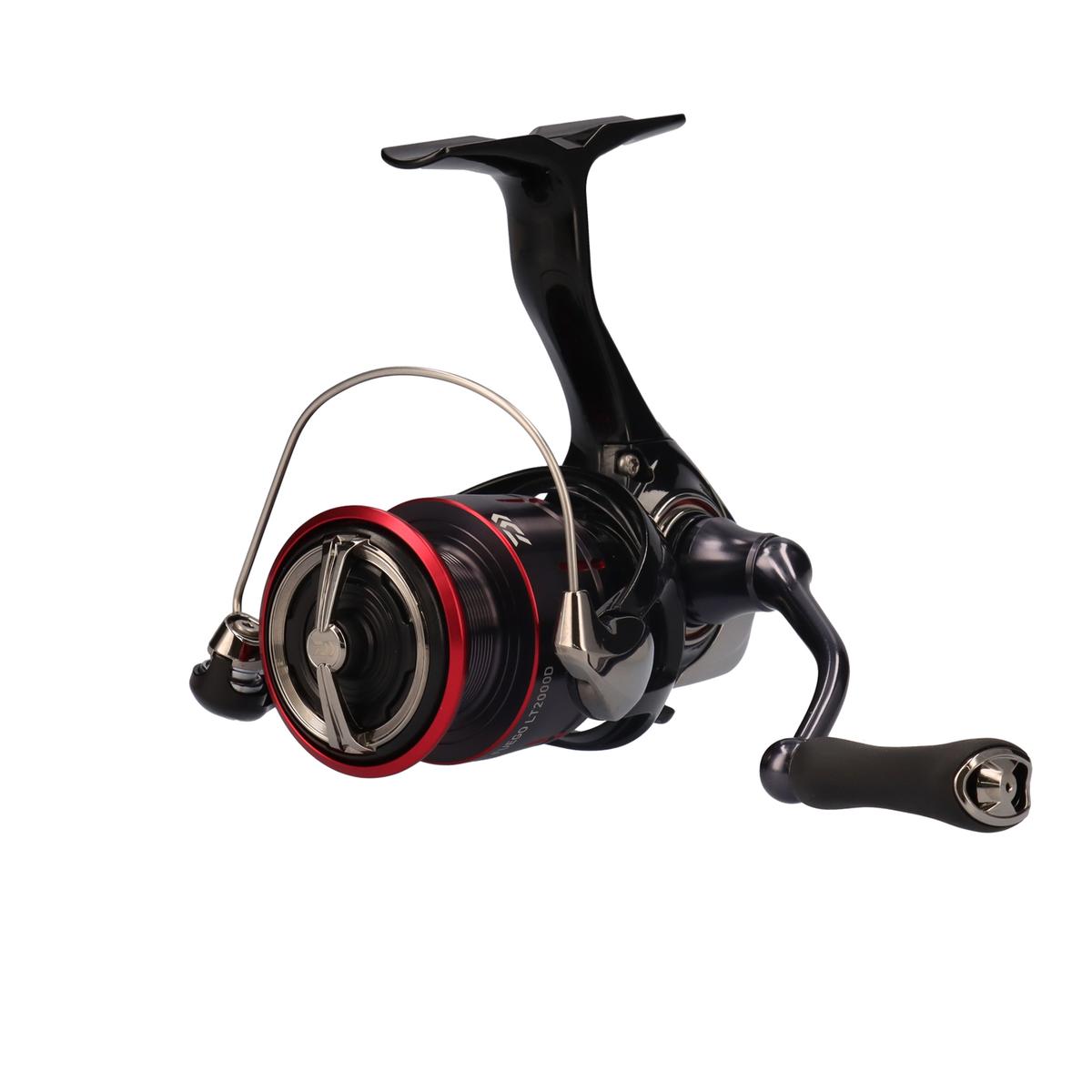 product/d/a/daiwa_fuego23lt4000dcxh_noir-rouge_1.jpg