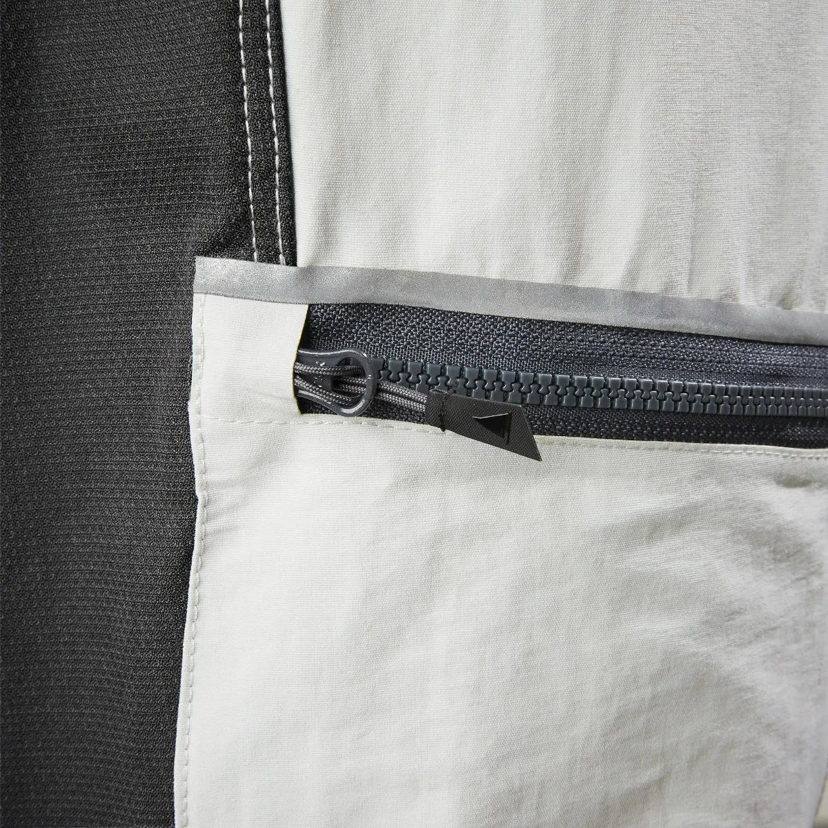 product/m/u/musto_82002-813_platinum_4.jpg