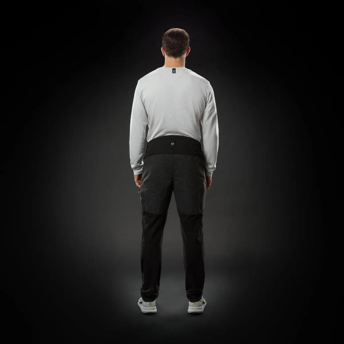 product/m/u/musto_82420-990_black_4.jpg