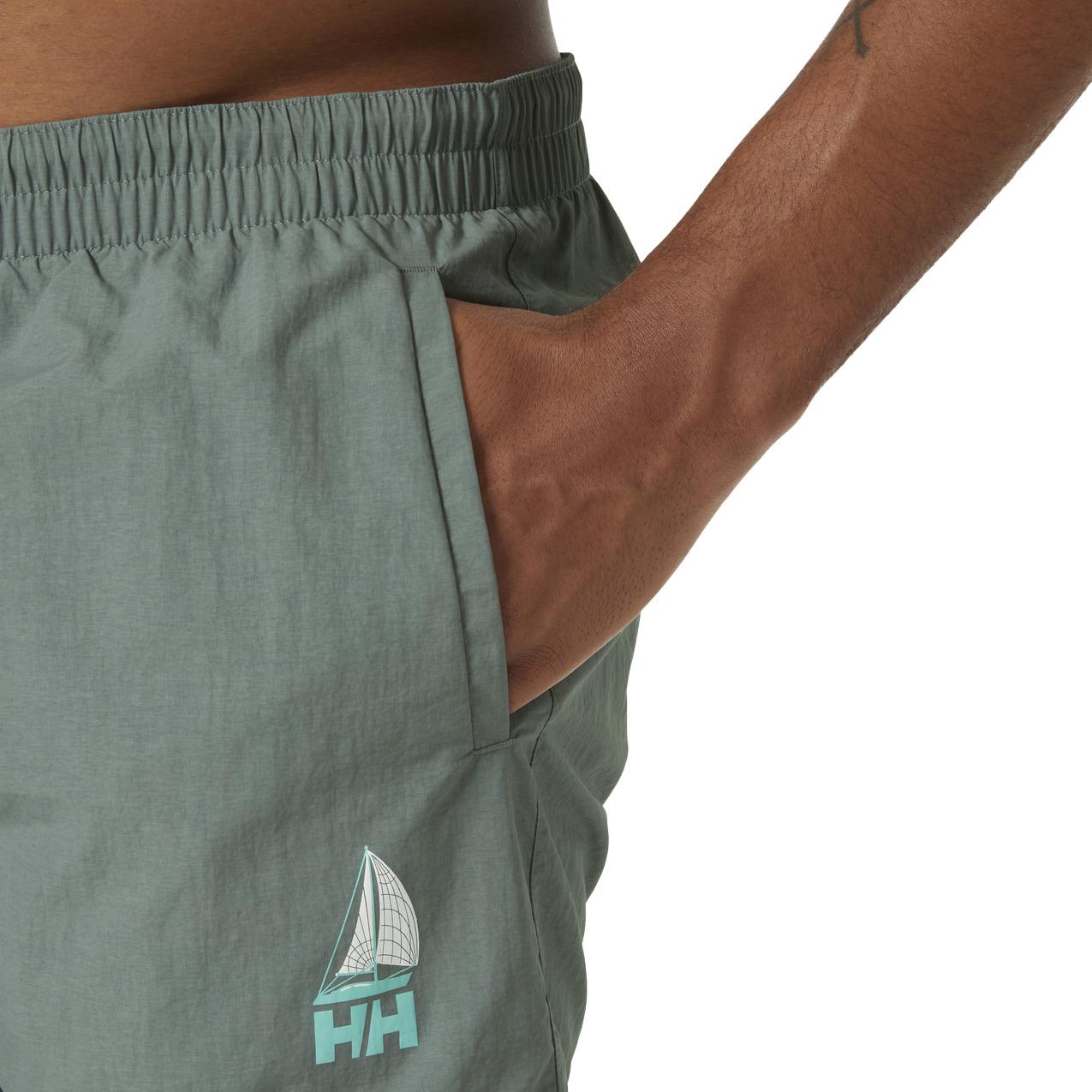 product/h/e/helly-hansen_34031-485_grey-cactus_1.jpg