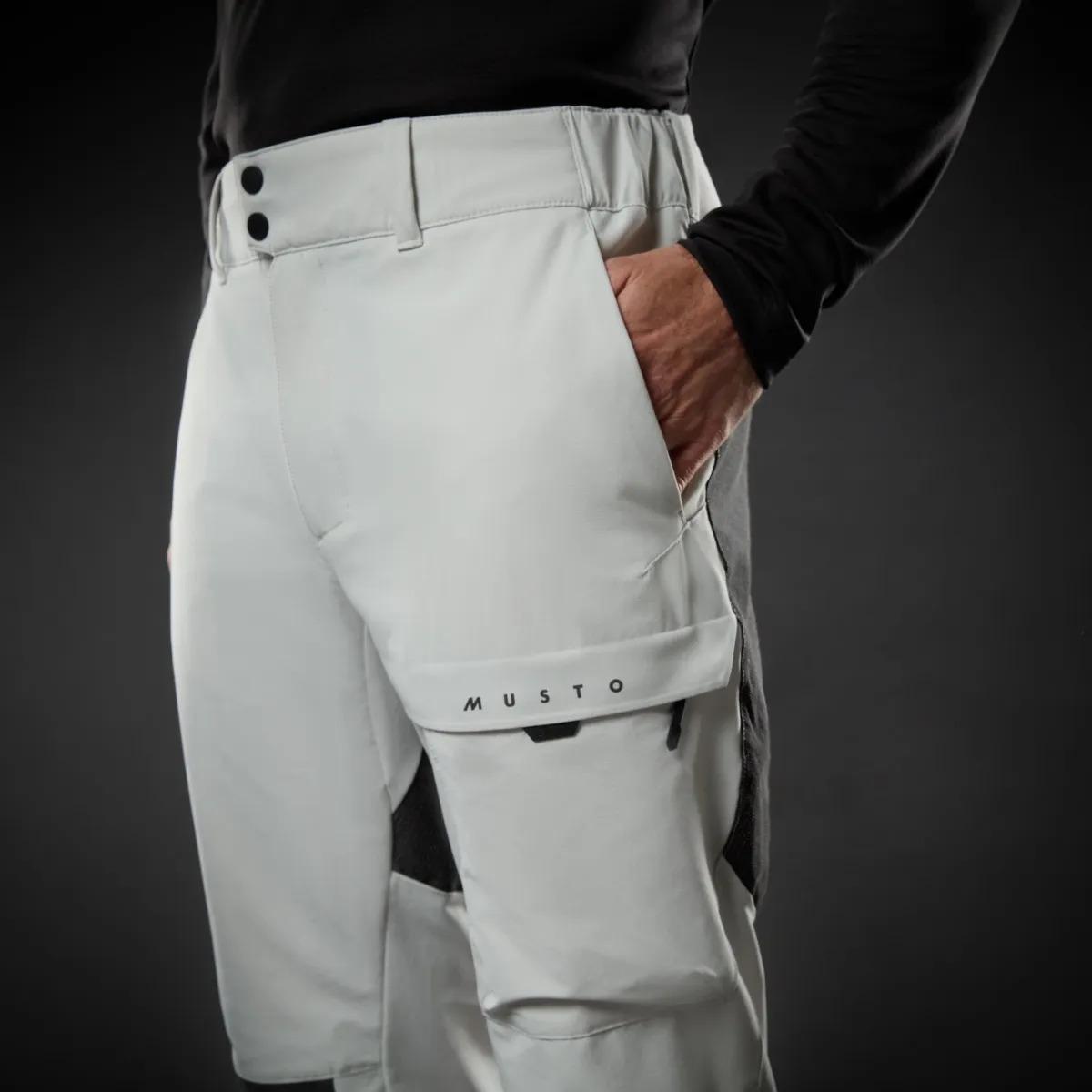 product/m/u/musto_82420-813_platinum_5.jpg