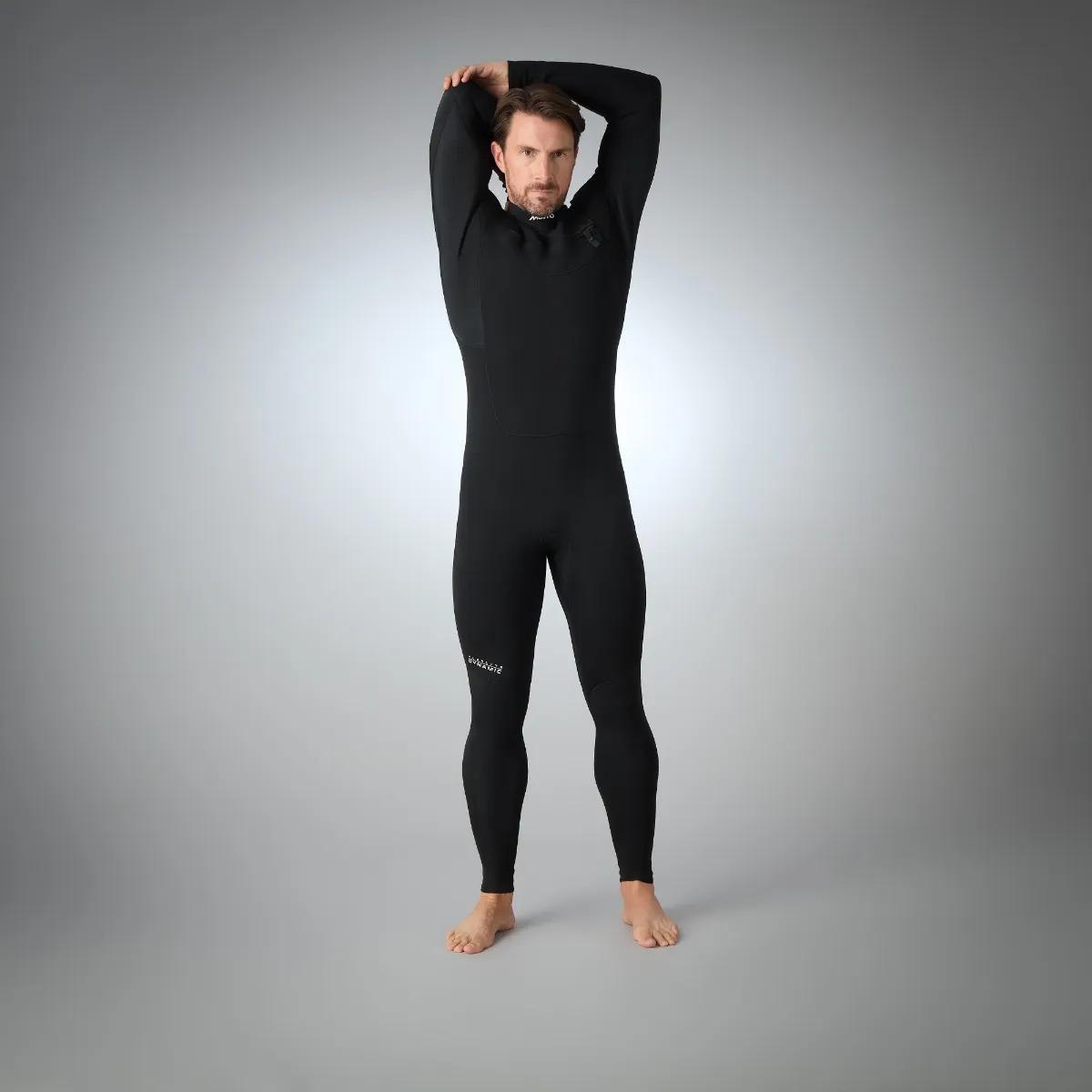 product/m/u/musto_88226-992_black_5.jpg
