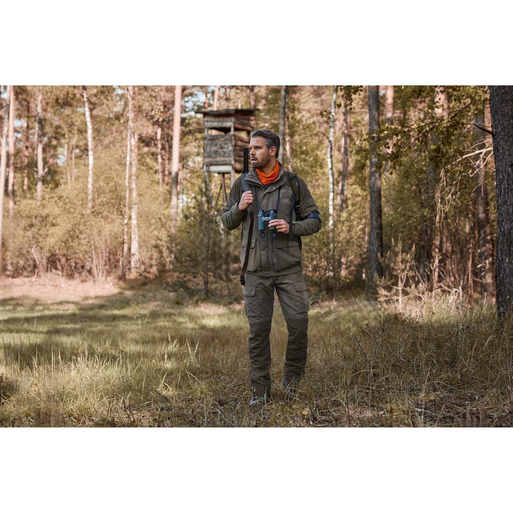 product/p/i/pinewood_1-58160241_suede-brown_3.jpg