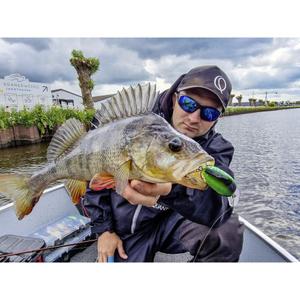3820102-leurre-quantum-fat-minnow-sr-10g-vert-orange-6-5-cm